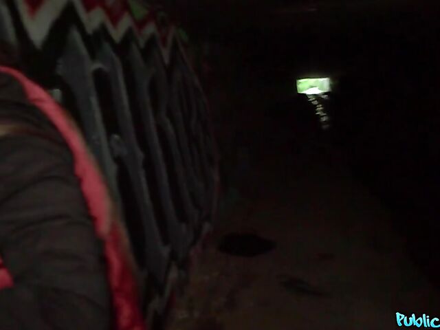 Sex for money under the bridge with Czech hottie Lenna Ross