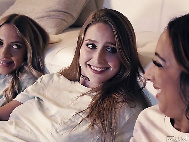 Threesome lesbian sleepover with Khloe Kapri, Kiarra Kai and Laney Grey