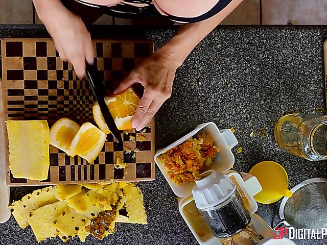 Alexis Fawx - Busty MILF shower masturbation after interview