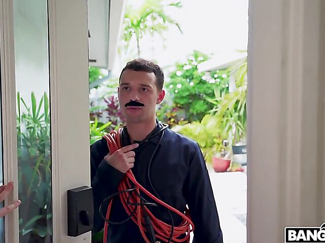 Big ass redhead Arietta Adams gets pounded by a cable guy