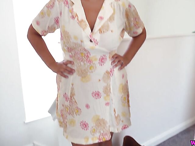 Busty MILF lingerie and nylons solo with her toy featuring Beth, 33