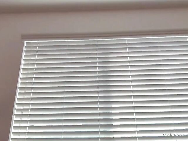 Dredd & Holly Hendrix - Monster black cock anal