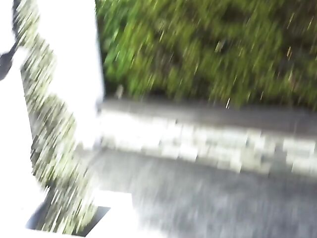 Tia Cyrus - Sporty Latina MILF POV in ripped leggings