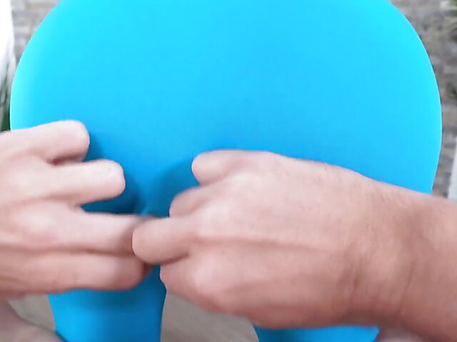 Tia Cyrus - Sporty Latina MILF POV in ripped leggings