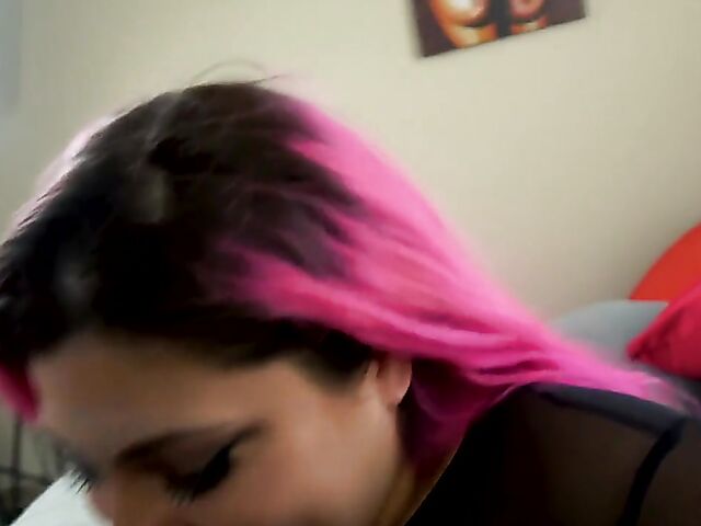 Pink haired sexy BBW fuck with totally tattooed Wayne Siren