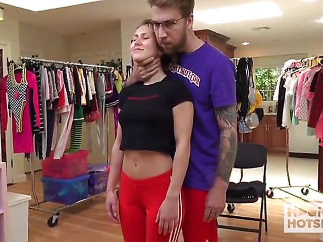 Paige Owens porn shoot with Bryan Gozzling behind the scenes