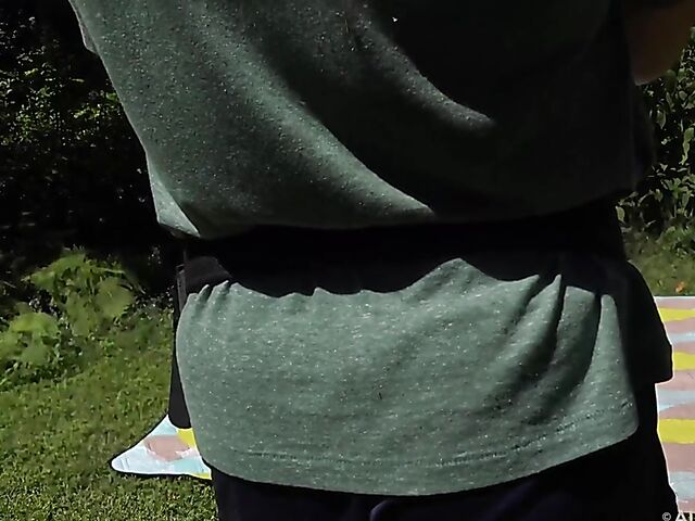 Petite Freya Von Doom's pussy spread in the sun behind the scenes