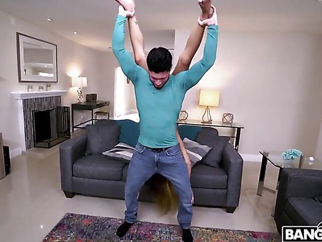 Extra small Asian girl Clara Trinity and a tall white guy