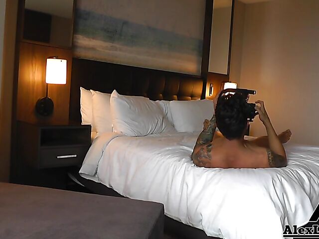 Behind the scenes fuck with Alex Legend and Gabby Quinteros filming it POV