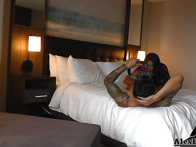 Behind the scenes fuck with Alex Legend and Gabby Quinteros filming it POV