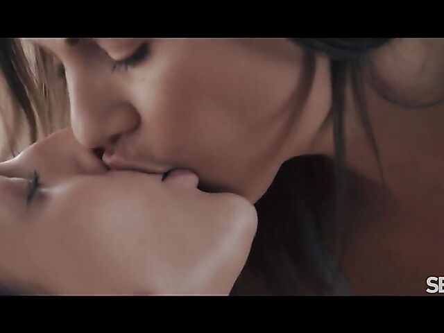 Sensual lesbian lovers Alysia Bounty and Tina Kay go to bed