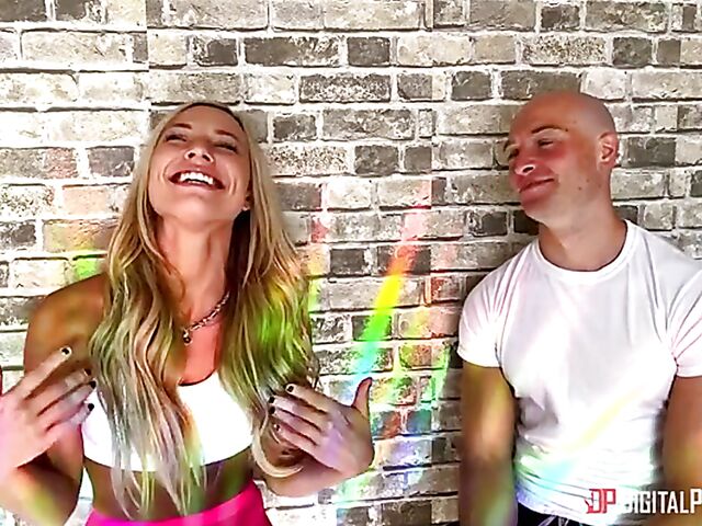 Aidra Fox & Zac Wild - Pornstar couple yoga fuck