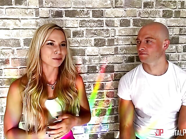 Aidra Fox & Zac Wild - Pornstar couple yoga fuck