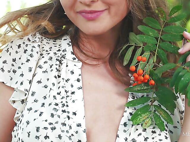 Solo outdoor fun in summer with sexy Ukrainian Lucretia K