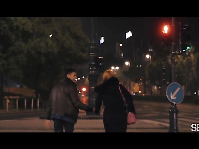 Erotic sex with sensual redhead Kiara Lord