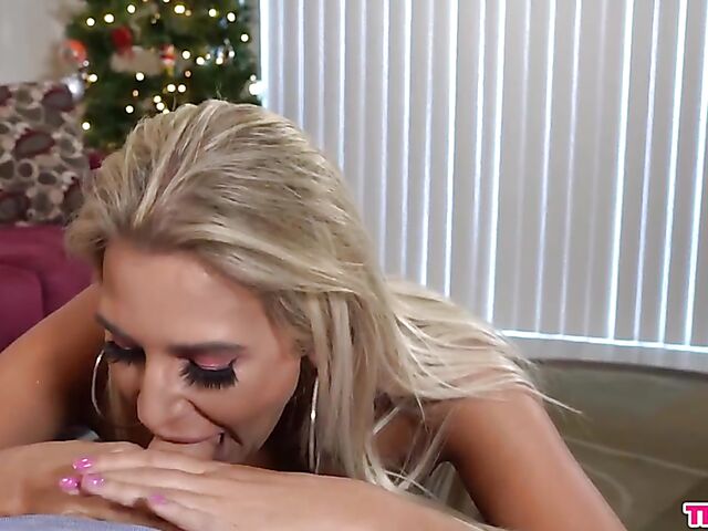 Christmas blowjob from your perspective with Jordan Maxx