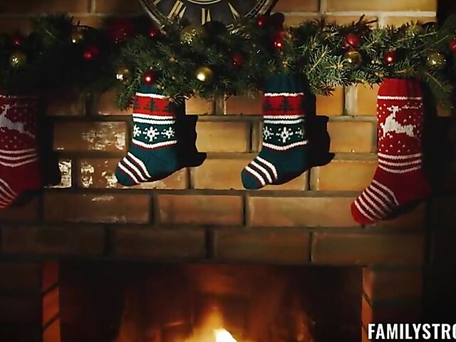 Family Christmas threesome with Casca Akashova and Avery Moon