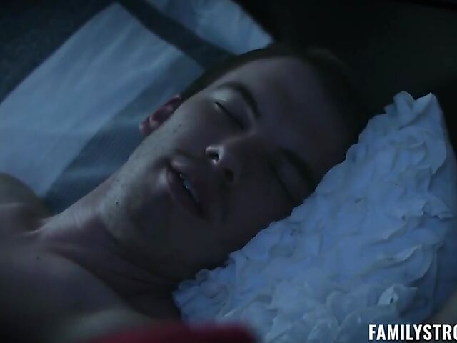 Family Christmas threesome with Casca Akashova and Avery Moon