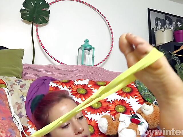 Flexible solo with pink-haired girl Danna