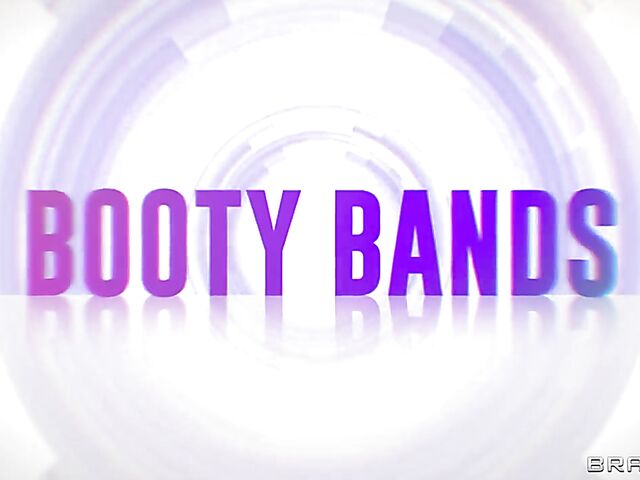 Joslyn James - Big ass MILF anal yoga with a lucky dude