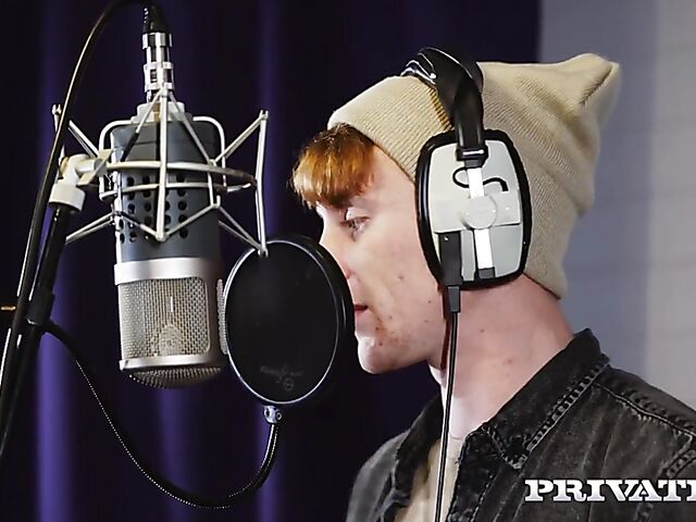 Young chubby girl with big breasts Shi Official gets banged in the studio