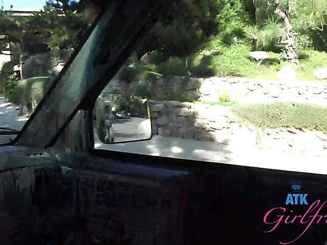 Skinny POV ATK girl Vera King gets her pussy satisfied