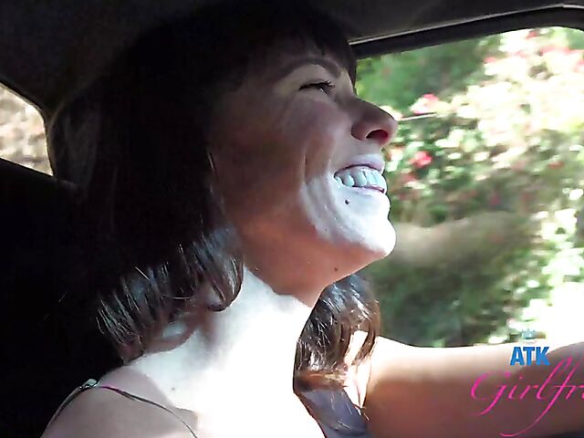 Skinny POV ATK girl Vera King gets her pussy satisfied