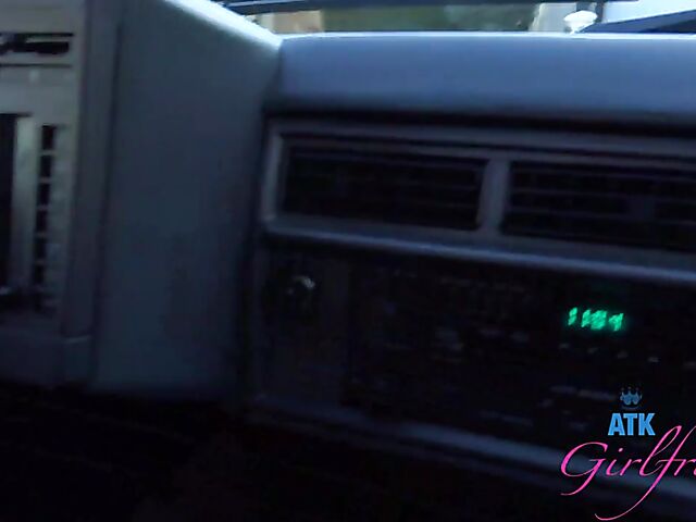 Skinny POV ATK girl Vera King gets her pussy satisfied