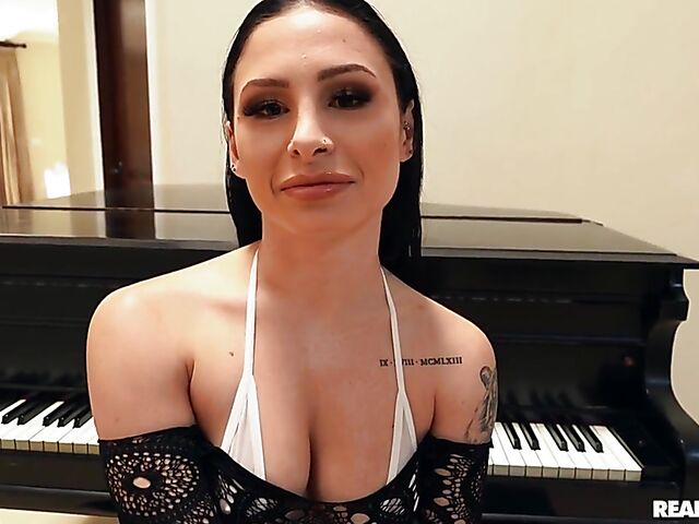 Flexible Mia Moore BBC interracial good fuck with Ricky Johnson