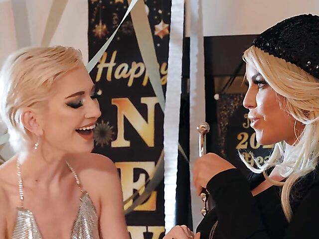 Skye Blue and Bridgette B lesbian New Year 2021