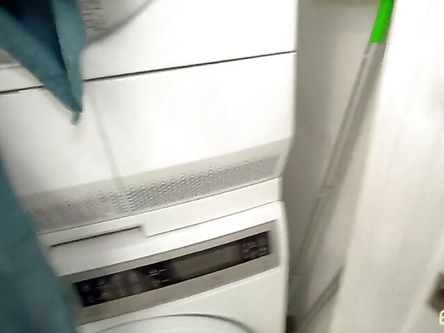 Liz Jordan  - Stuck teen POV banged from behind in the kitchen