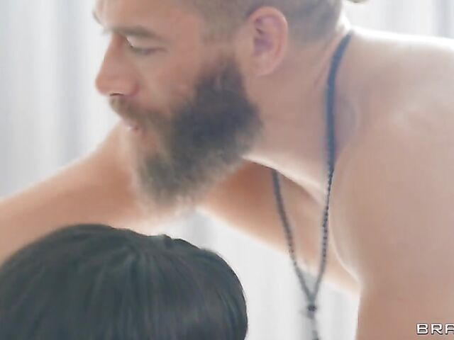 Big booty ebony with nice boobs Ms London loves it white