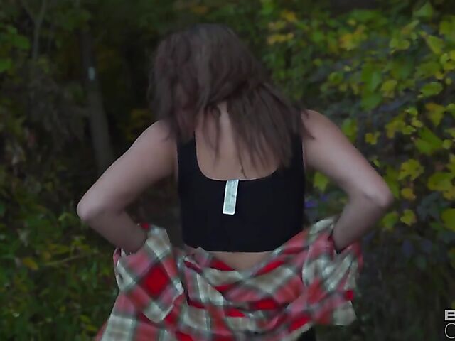 POV outdoor fuck session and creamy ending in the forest with Whipped Creamy