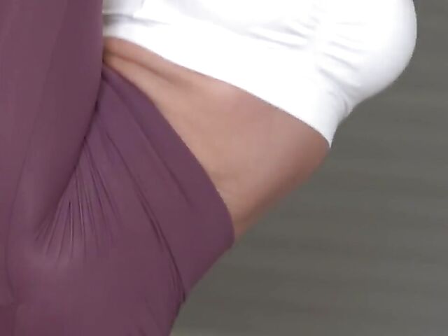 Flexible anal sex and fun with tight gymnast Alexa Flexy