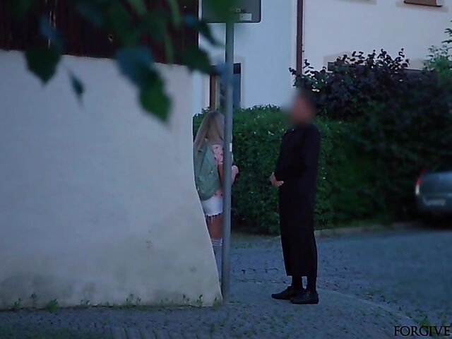 Naive blonde confession for money and van fuck