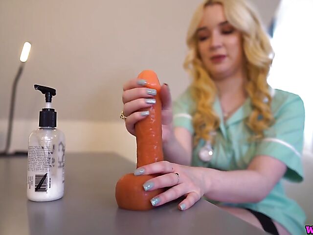 The art of jerking off with nurse Lana, your new JOI instructor