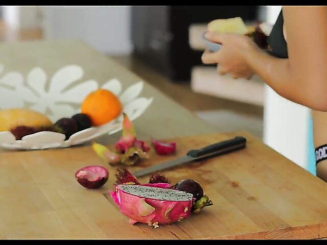 Beautiful asian Kahlisa loves swimming naked