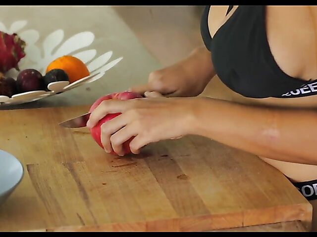 Beautiful asian Kahlisa loves swimming naked