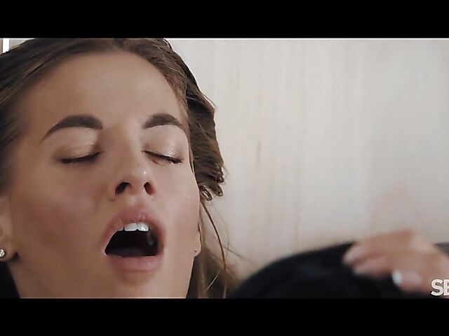 Eveline Dellai and Jenny Doll are sensual lesbians feeling horny