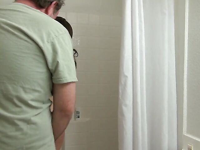 Old man young girl bathroom sex with wet Kendra Heart