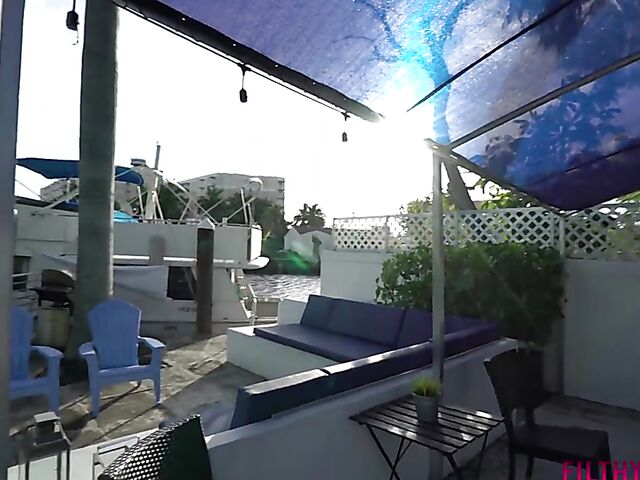  Sexy lingerie fuck with hot looking Jeanie Marie