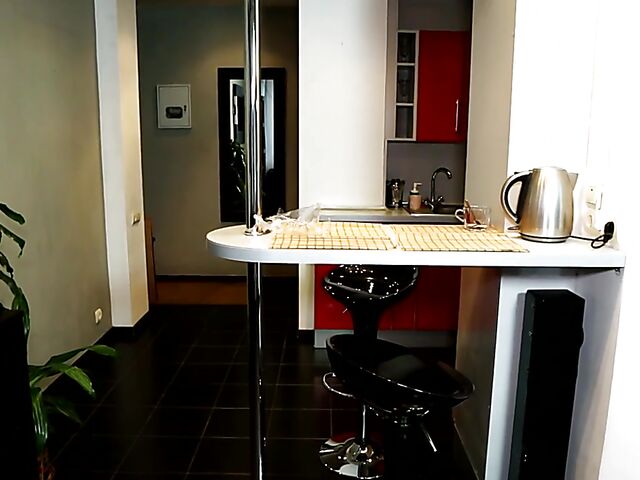 Redheaded hairy MILF solo featuring Gloria