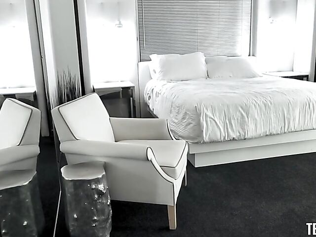 Gwen Vicious - Black lingerie fuck with a lucky gentleman