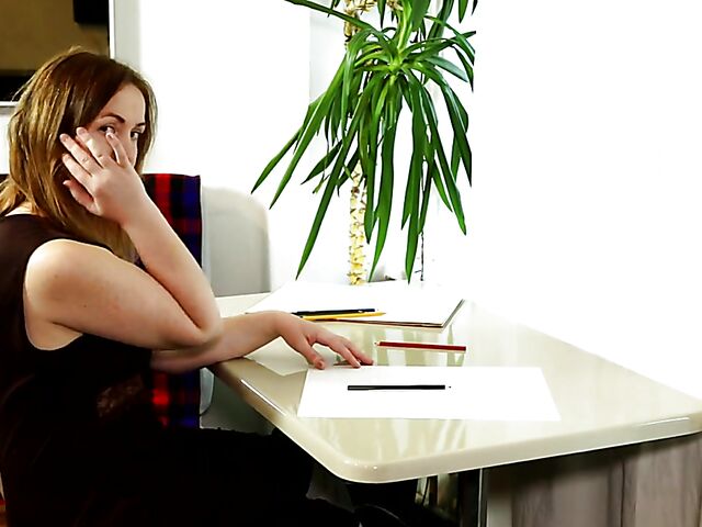 MILF hairy snatch under Gloria's black panties