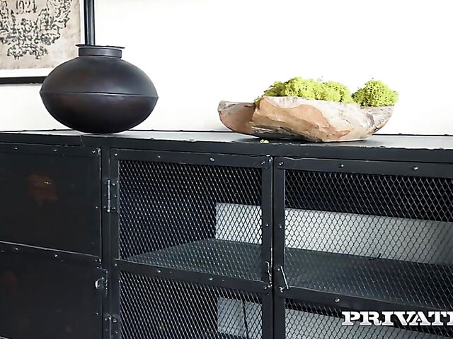 Alexis Tae - Slim ebony riding a good white cock