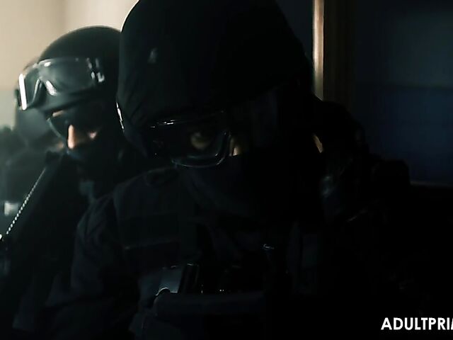 Fake tits MILF in boots Jasmine Jae fucks a commando