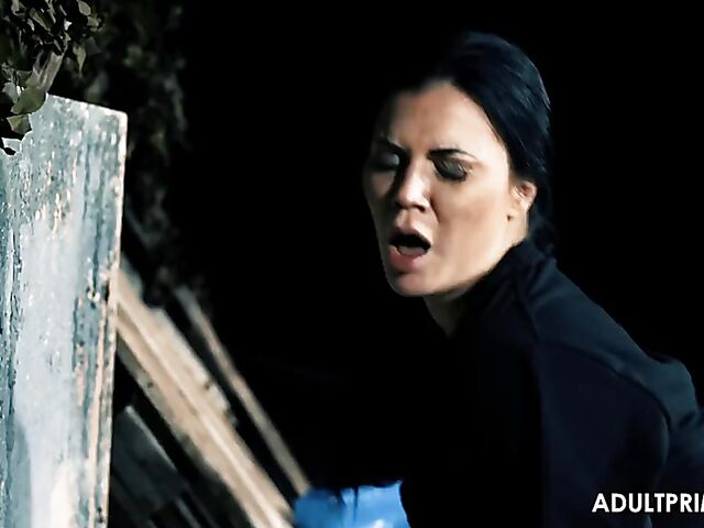 Fake tits MILF in boots Jasmine Jae fucks a commando