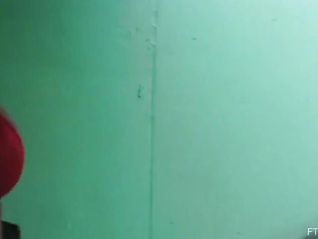 Venezuelan redhead MILF latina with big breasts and a bubble butt Juliett Russo loves playing with her twat