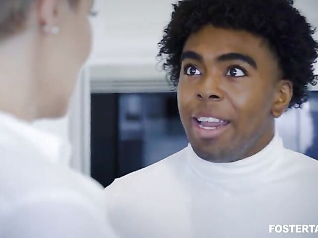 Ryan Keely & Hannah Grace - MILF teaches siblings in interracial threesome