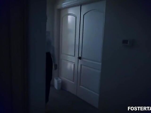 Ryan Keely & Hannah Grace - MILF teaches siblings in interracial threesome